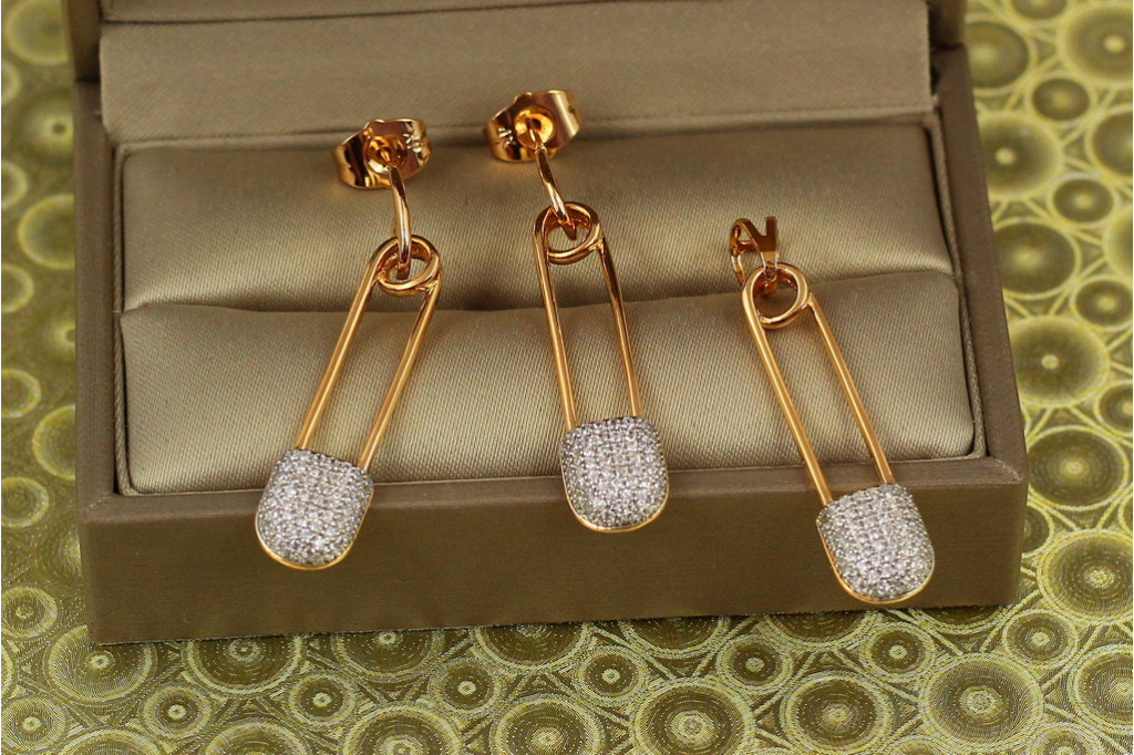 Набір Xuping Jewelry сережки гвоздики підвіски з кулоном шпилька з родістю 3.5 см золотистий