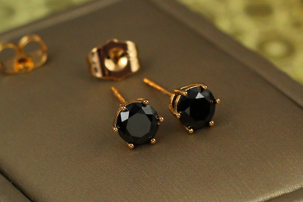 Серьги гвоздики  Xuping Jewelry черный фианит на шесть креплений 6 мм золотистые