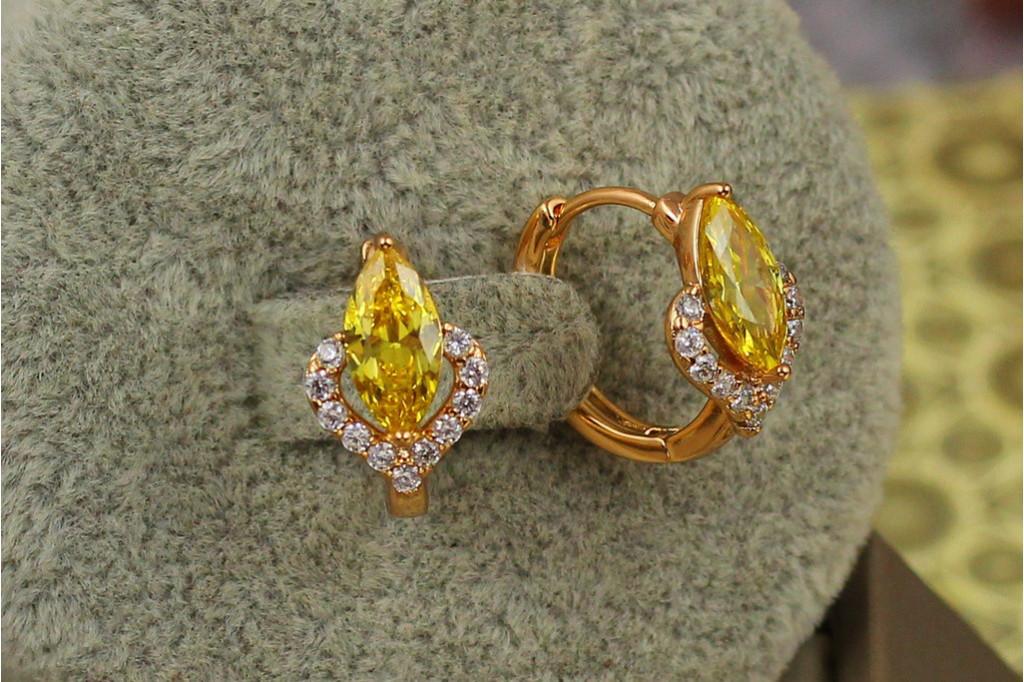 Серьги  Xuping Jewelry маркиз с желтым камнем 1.4 см золотистые