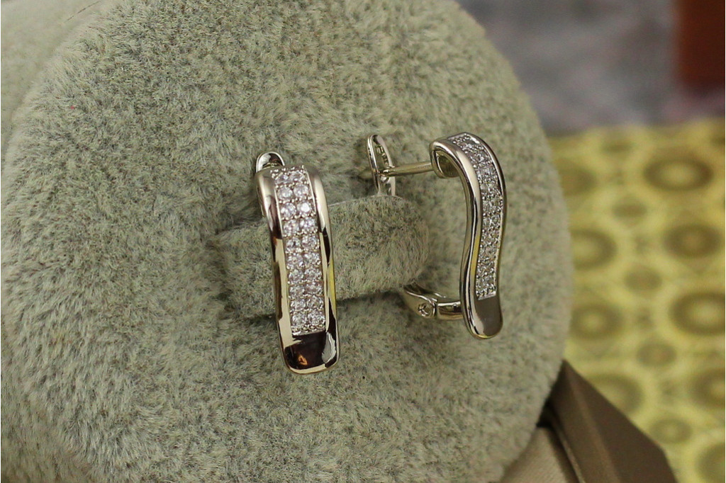 Серьги Xuping Jewelry волна с двумя дорожками 1,7 см серебристые