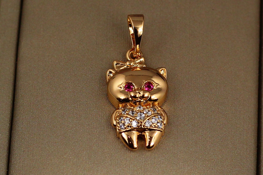 Кулон Xuping Jewelry котенок с розовыми глазками 1,8 см золотистый