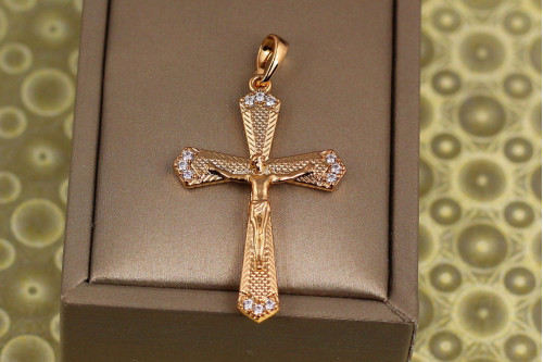 Крестик Xuping Jewelry остроконечный крестик с распятием 3,8 см золотистый