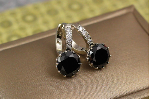 Сережки Xuping Jewelry з великим чорним каменем і круглою застібкою 2 см сріблясті