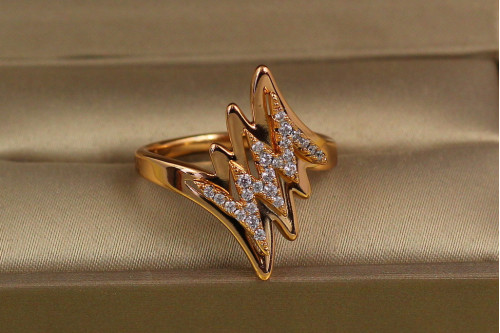 Кольцо Xuping Jewelry гроза р 16  золотистое