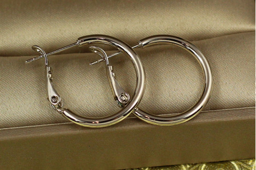 Серьги кольца Xuping Jewelry гладкие 2 см серебристые