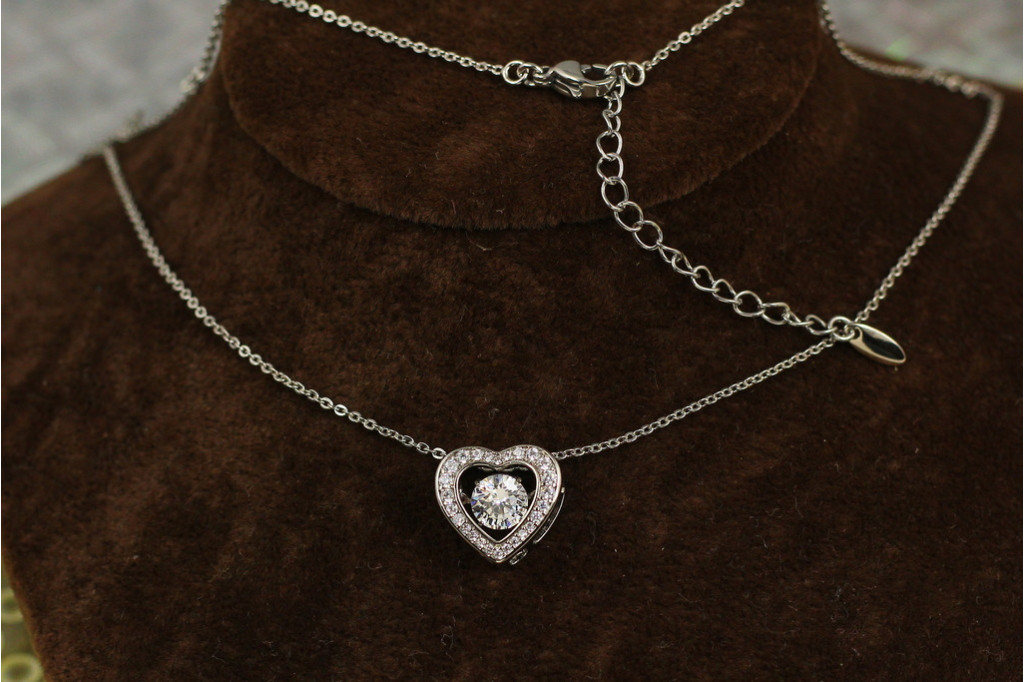 Набір Xuping Jewelry Серце з фіанітом, що танцює, з добором 5 см сріблястий