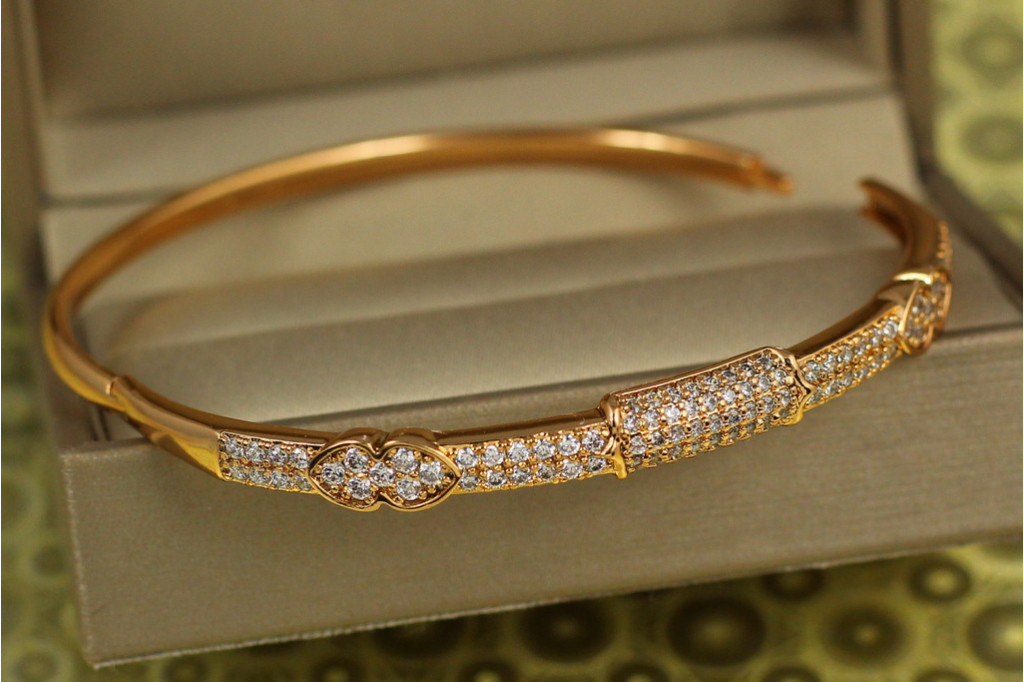 Браслет бенгл Xuping Jewelry Козир 60 мм 6 мм на руку від 17 см до 19 см золотистий