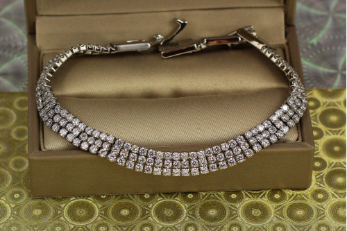 Браслет Xuping Jewelry три доріжки із білих каменів 19 см 8 мм сріблястий