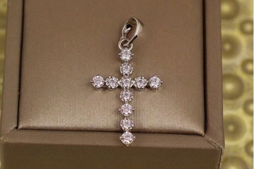 Крестик Xuping Jewelry крестик с крупными фианитами в ободке и без 2,5 см серебристый