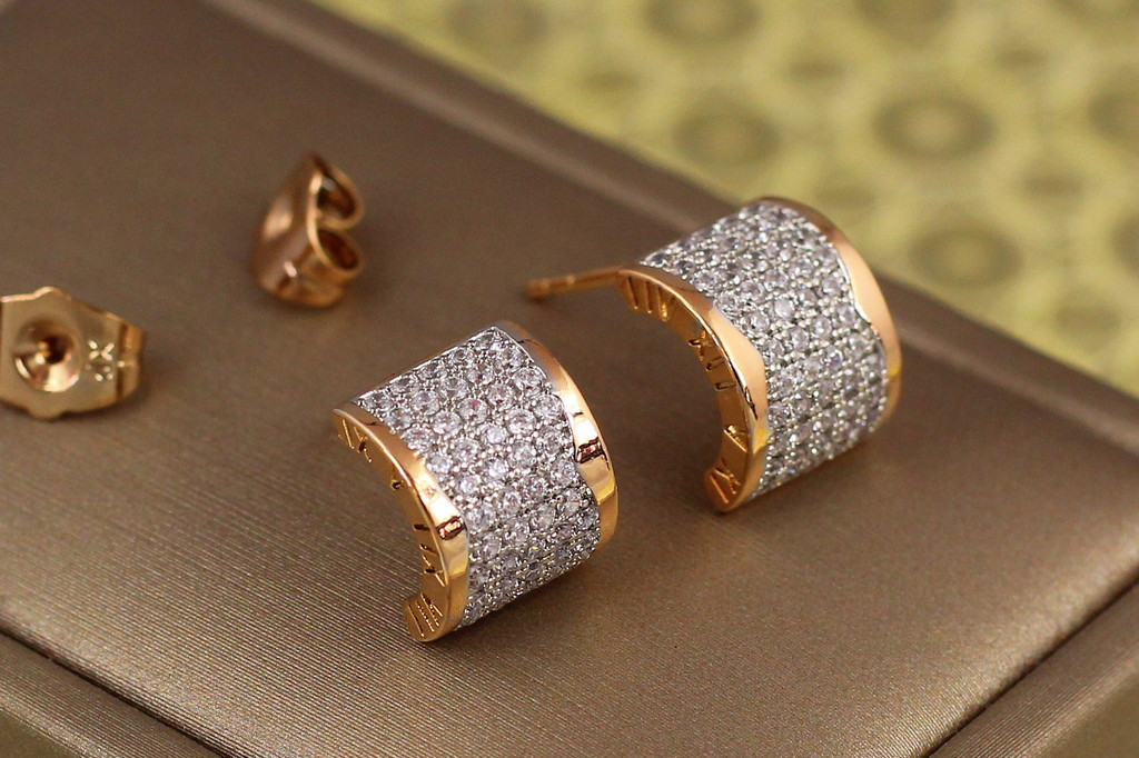 Сережки гвоздики Xuping Jewelry бомонд з родієм 12 мм золотисті