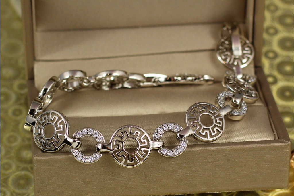 Браслет Xuping Jewelry красавица гречанка 19.5 см 13 мм серебристый