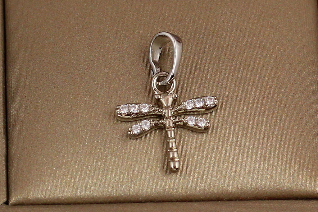 Кулон Xuping Jewelry стрекоза 1,4 см серебристый