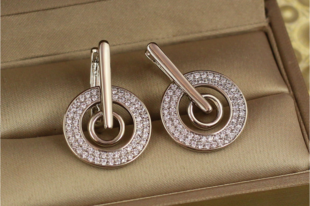 Серьги Xuping Jewelry орбита 2.5 см серебристые