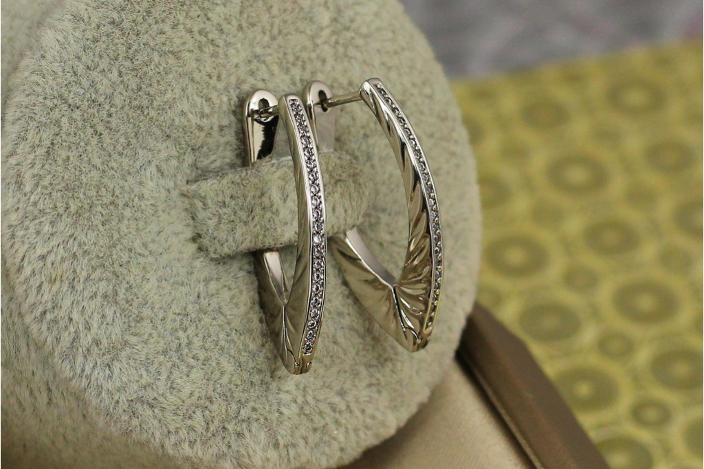 Серьги Xuping Jewelry  дорожки сбоку ребристые 2,6 см серебристые