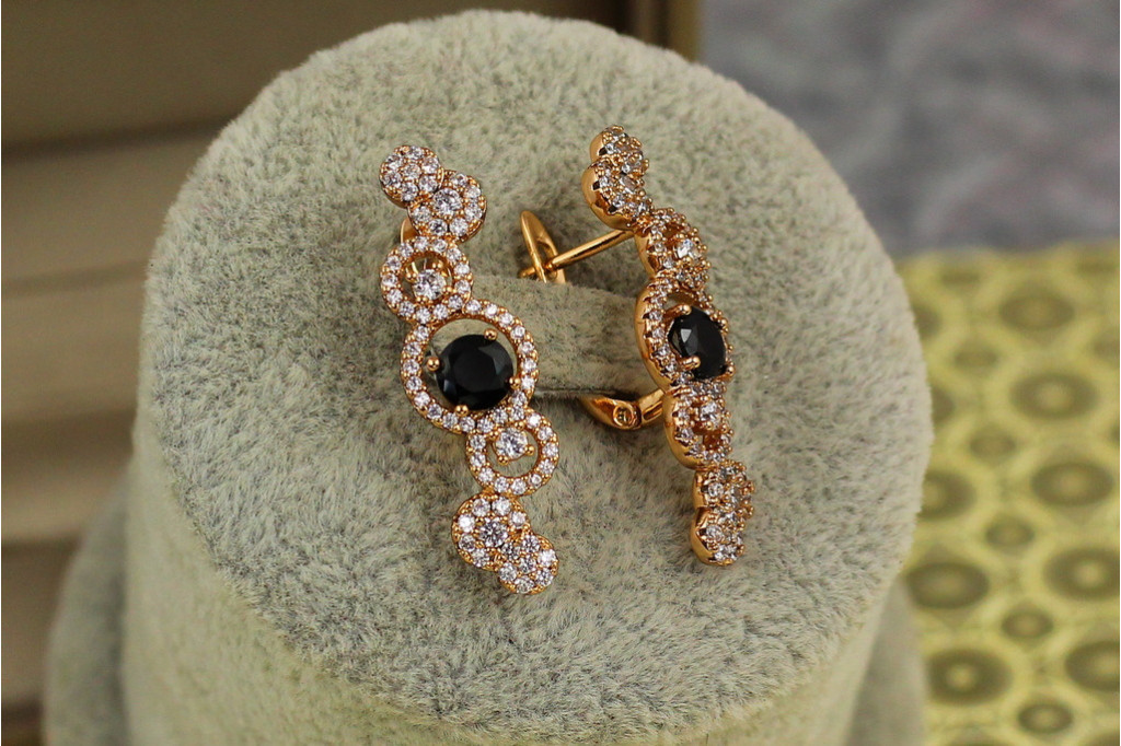 Серьги Xuping Jewelry Пузырьки с черным камнем 3 см золотистые