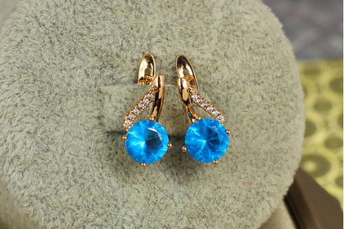 Серьги Xuping Jewelry Былина с голубым камнем 1,5 см золотистые