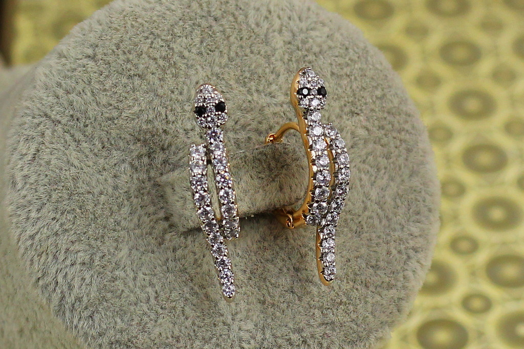 Серьги Xuping Jewelry Змеи с родием 2,5 см золотистые