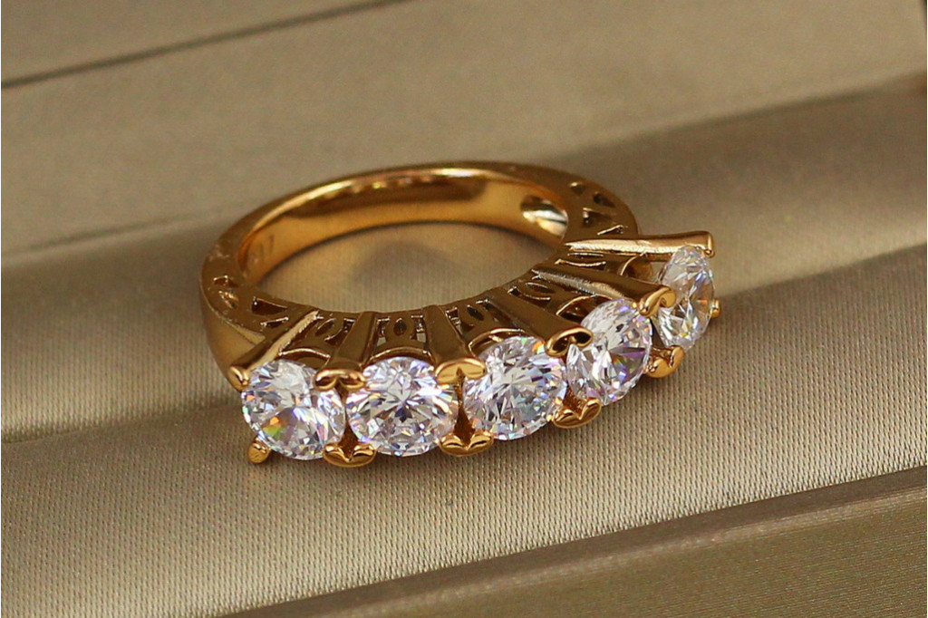 Кольцо  Xuping Jewelry Кастет р 17 золотистое