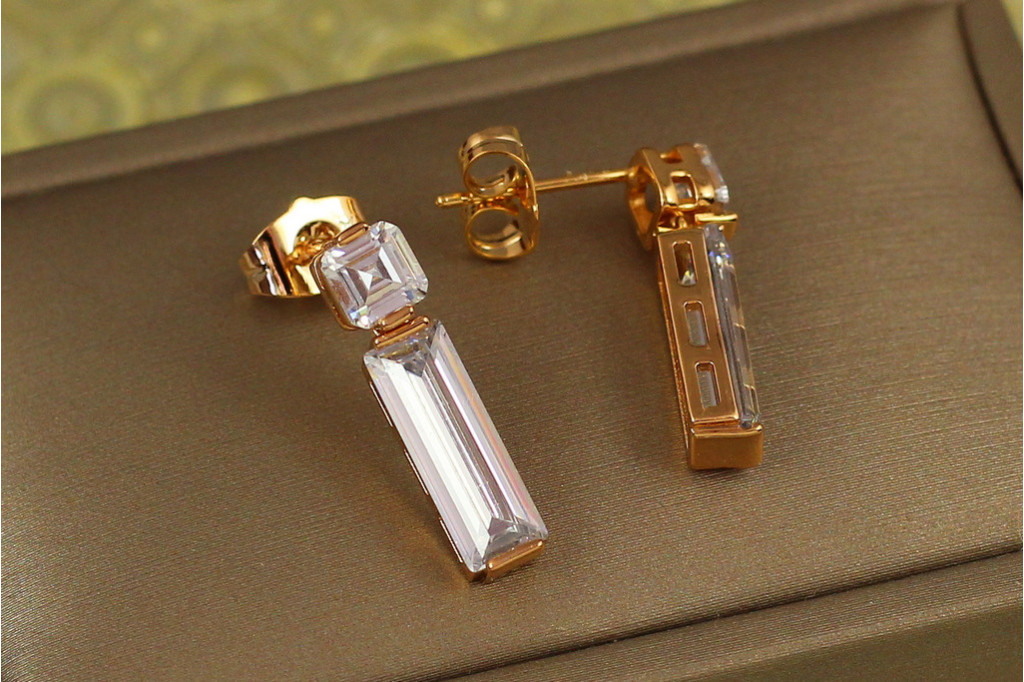 Серьги гвоздики Xuping Jewelry подвеска Хола 2,2 см золотистые