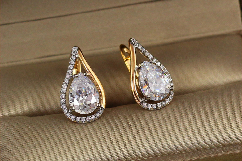 Сережки Xuping Jewelry Капля з родієм 1,8 см золотисті