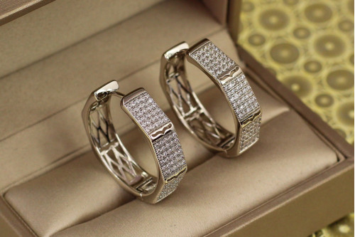 Сережки Xuping Jewelry народження Венери 2,7 см сріблясті
