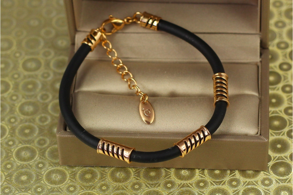 Браслет Xuping Jewelry каучук  со вставками 18 см добавка цепи 4 см 4 мм золотистый