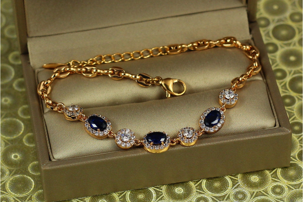 Браслет Xuping Jewelry малинки с черными камнями с кругами 17,5 см 7 мм золотистый