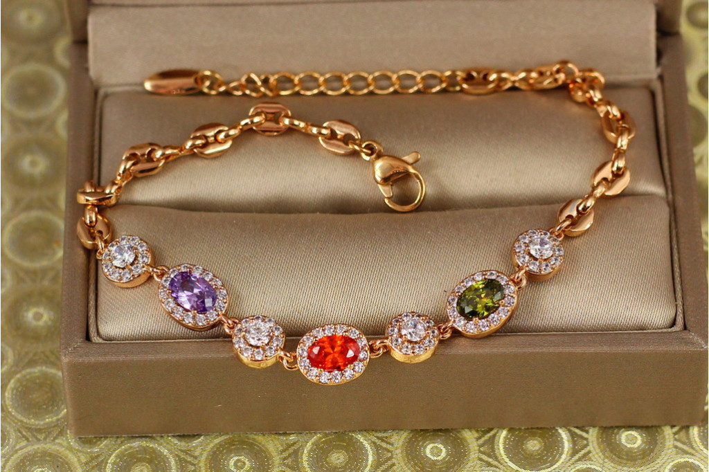 Браслет Xuping Jewelry малинки с разноцветыми камнями с кругами 17,5 см 7 мм золотистый