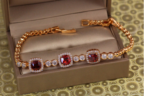 Браслет Xuping Jewelry Мильна пінка із червоними каменями 19,5 см 10 мм золотистий