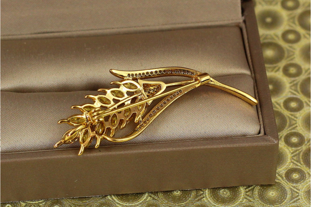Брошь Xuping Jewelry колосок 5 см лимонная
