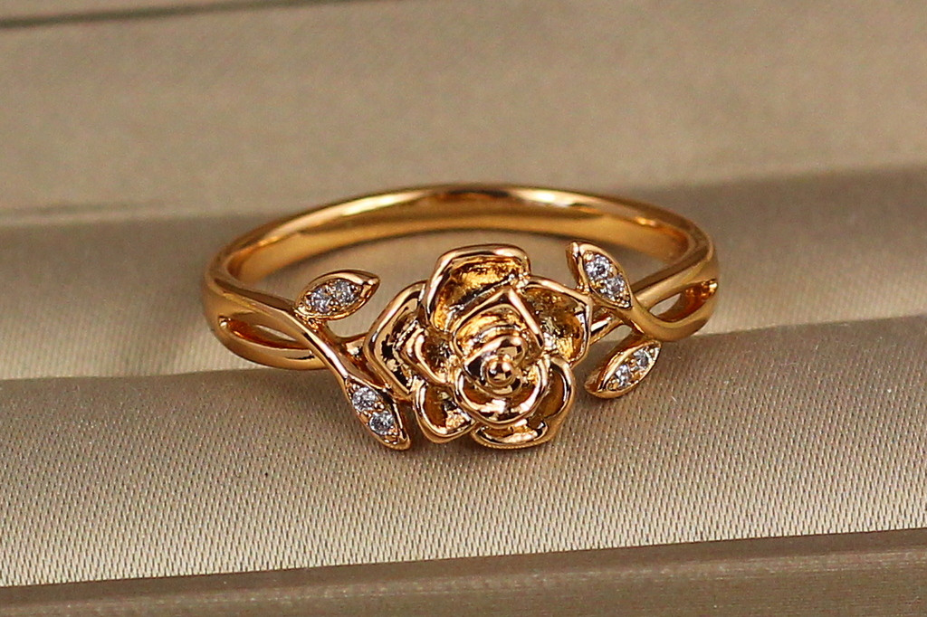 Кольцо Xuping Jewelry роза р 19  золотистое