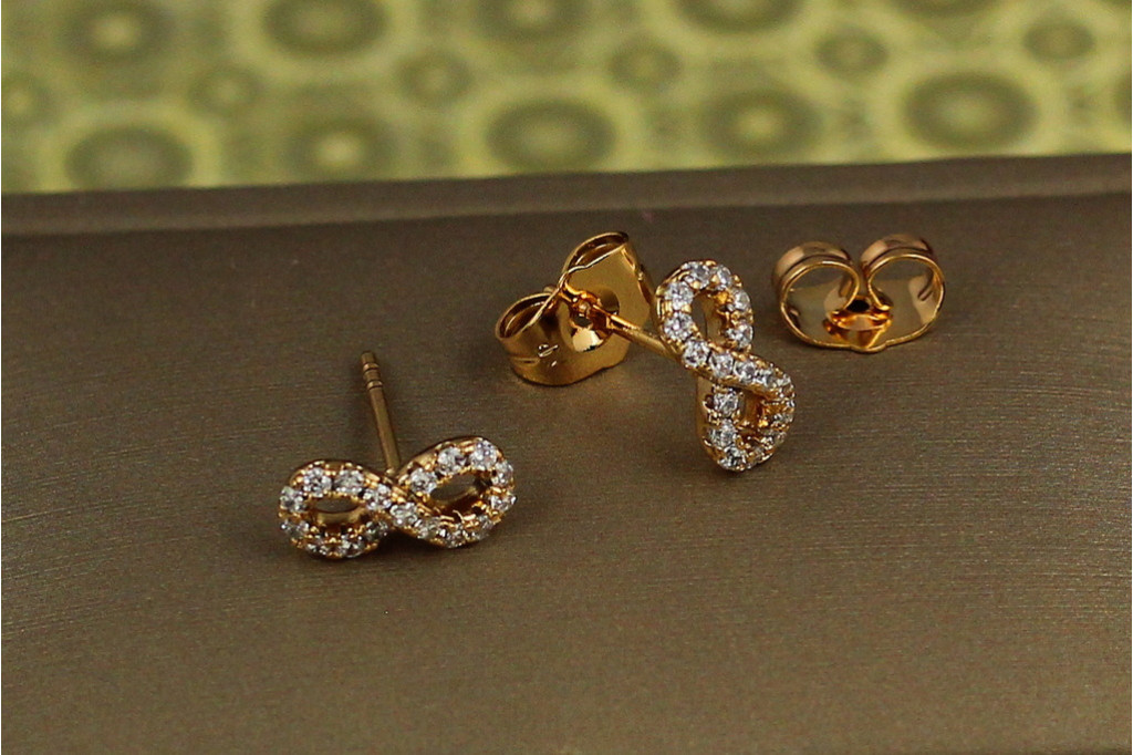 Сережки гвоздики Xuping Jewelry нескінченність 4 мм золотисті