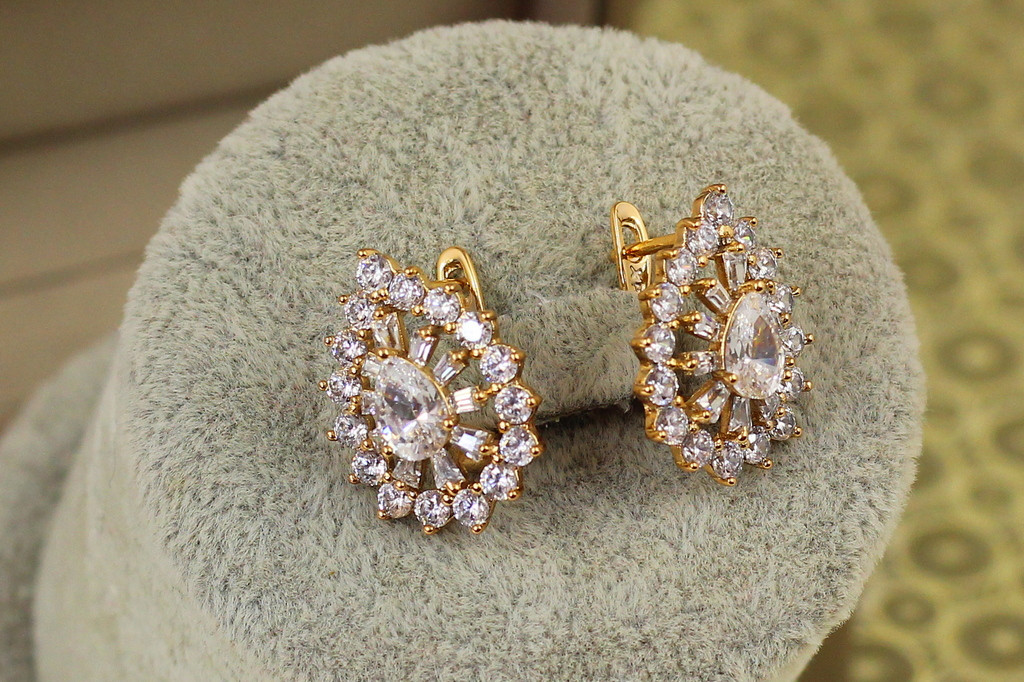 Сережки Xuping Jewelry Легіон 2 см золотисті