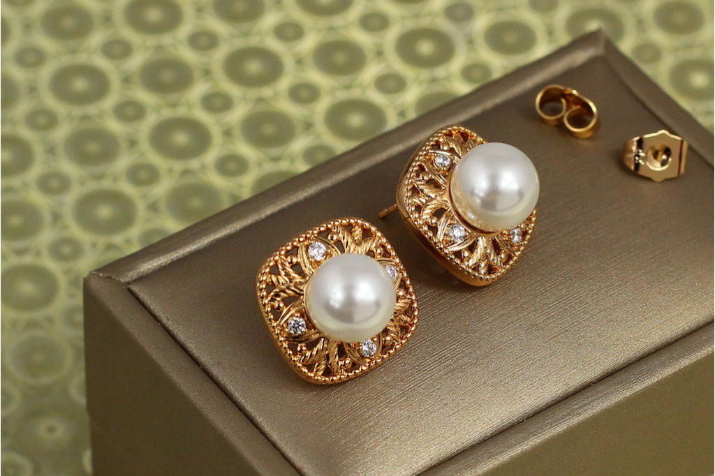 Сережки гвоздики Xuping Jewelry Гобелен з перлиною 1,7 см золотисті