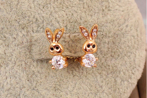 Серьги детские Xuping Jewelry зайчик с белыми фианитами 10 мм золотистые