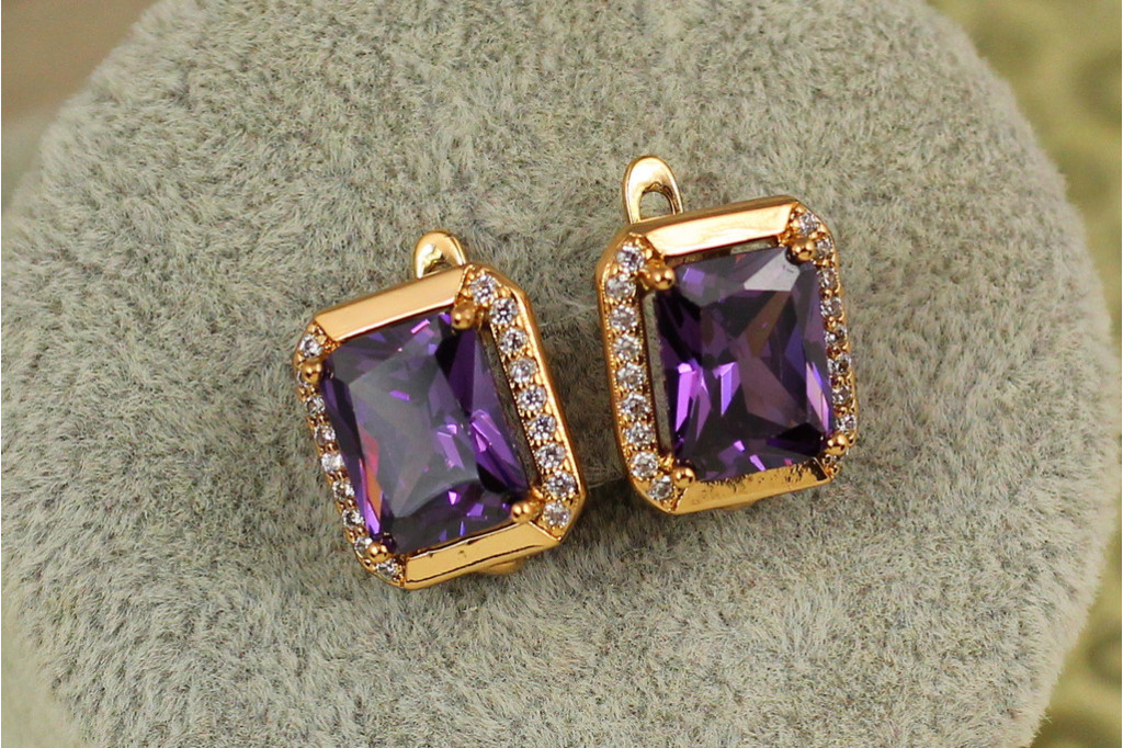 Сережки Xuping Jewelry Великий прямокутник з фіолетовим каменем 1,4 см золотисті