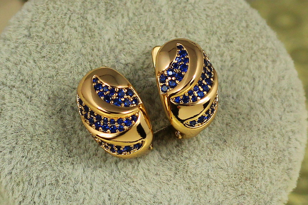 Сережки Xuping Jewelry Гриф із синіми каменями в обідку 1,6 см золотисті