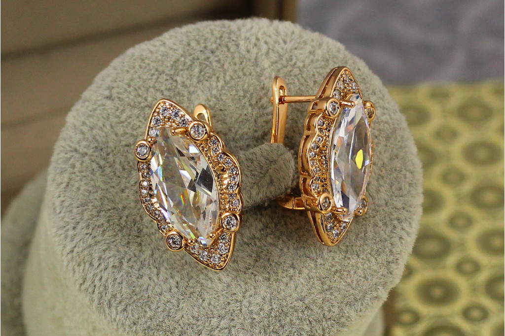 Сережки Xuping Jewelry Великий Маркіз 2,6 см золотисті
