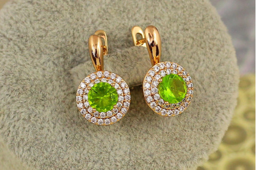Сережки Xuping Jewelry Мрія із салатовим каменем 1,9 см золотисті
