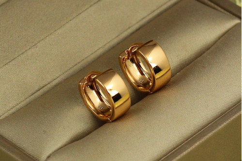 Серьги Xuping Jewelry широкие гладкие колечки 1,3 см золотистые