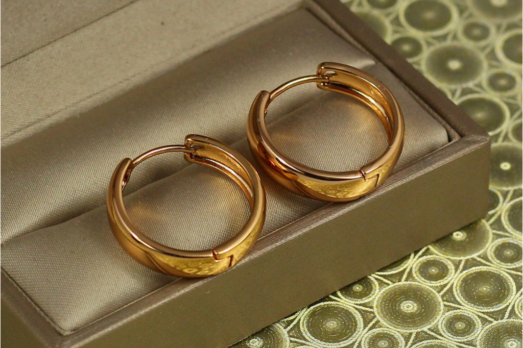Серьги Xuping Jewelry колечки массивные 2,2 см золотистые