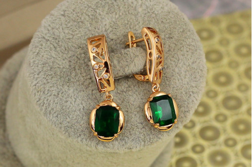 Сережки підвіски Xuping Jewelry рифма із зеленим каменем 3 см золотисті
