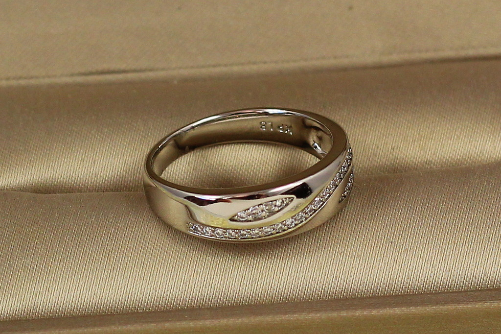 Кільце Xuping Jewelry Тавель р 16 сріблясте
