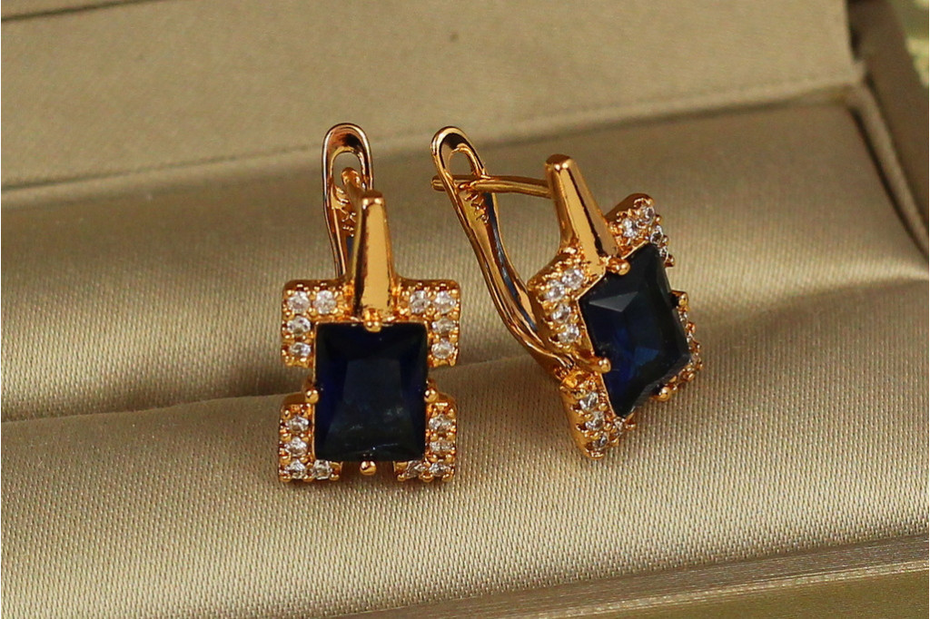 Сережки Xuping Jewelry Екран із синім каменем 1,7 см золотисті