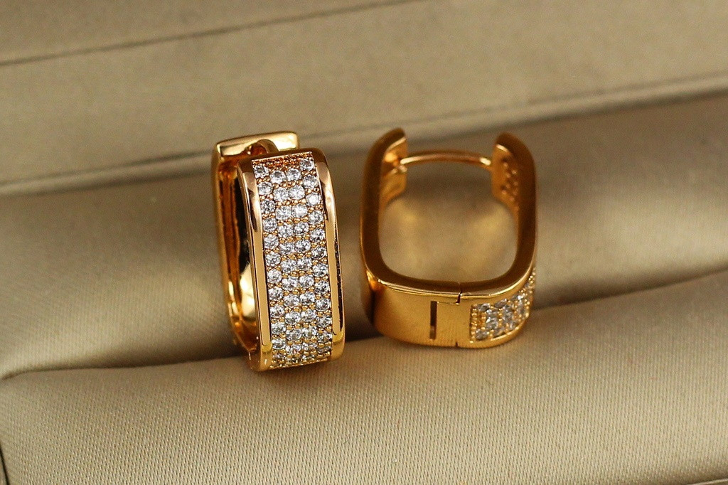 Серьги Xuping Jewelry квадратные колечки 1.8 см золотистые