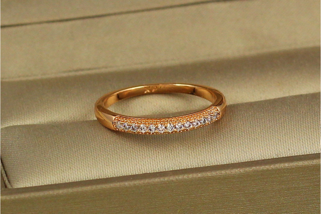 Кольцо  Xuping Jewelry дорожка с маленьким кребешком  р 18 золотистое