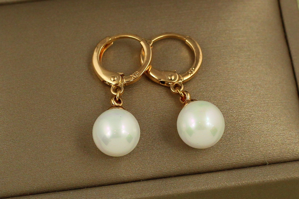 Серьги  подвески Xuping Jewelry шарики с жемчугом 9 мм  2,8 см золотистые