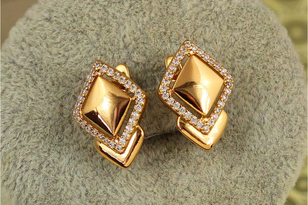 Серьги Xuping Jewelry тень ромба 1,9 см золотистые