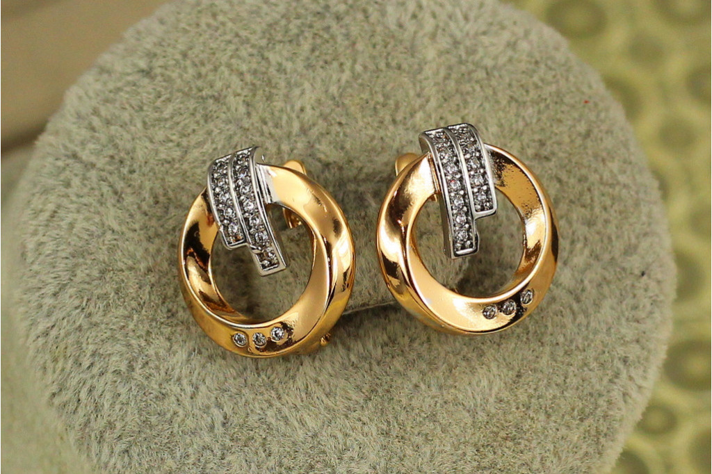 Сережки Xuping Jewelry сігма з родієм 1,7 см золотисті