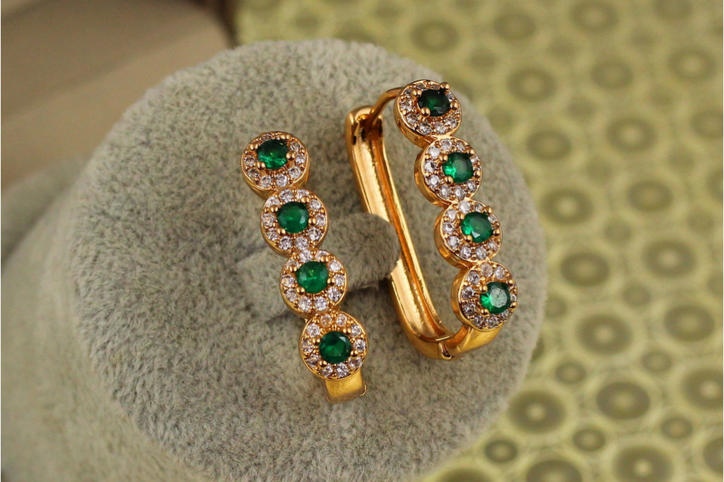 Сережки Xuping Jewelry квартет з зеленим камінням 3,1 см золотисті